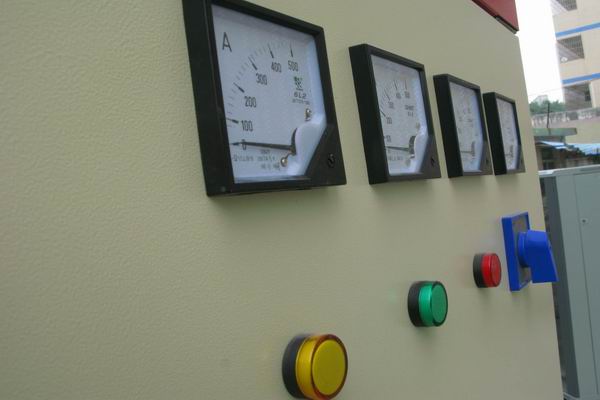 虎林配电柜-3683讲讲配电柜注意事项